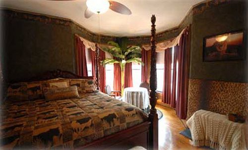 The Lion And The Rose Bed & Breakfast Whitefield Exterior photo