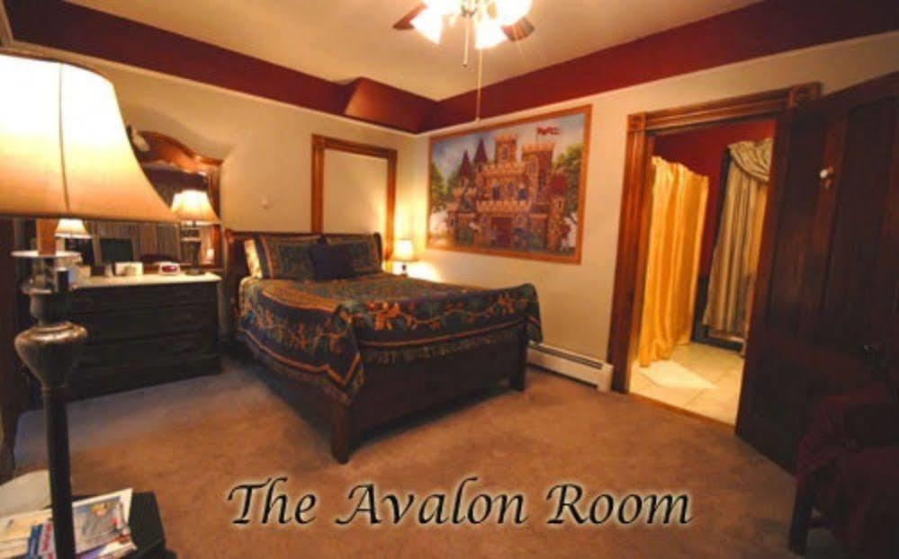 The Lion And The Rose Bed & Breakfast Whitefield Exterior photo